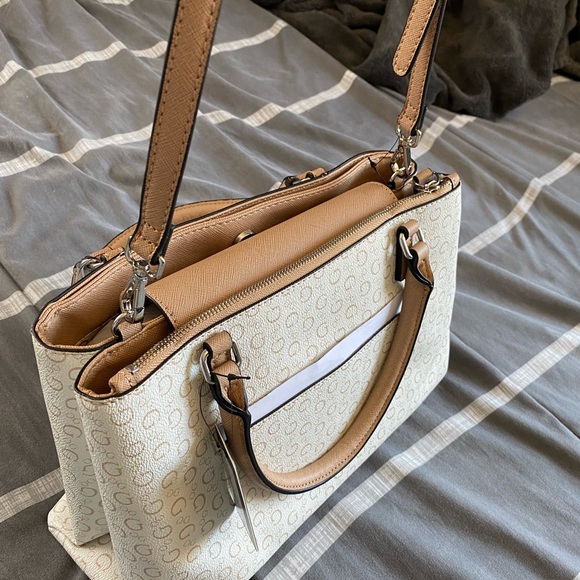Guess shoulder bag - Picture 2 of 2